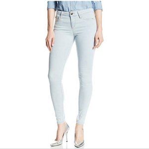 Hardly worn Joes Jeans in super light wash!